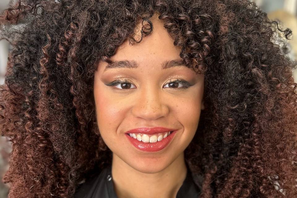 Makeup services for branding a