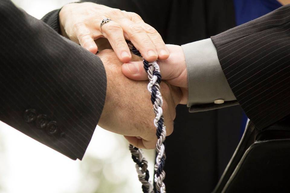 Hand-fasting wedding performed under a canopy of the beautiful oaks in City Park.