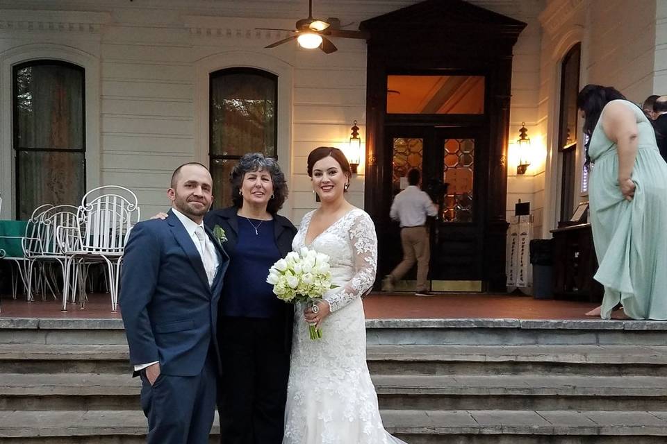 NOLA Ceremonies and Wedding information- Annette Buffone-Officiant