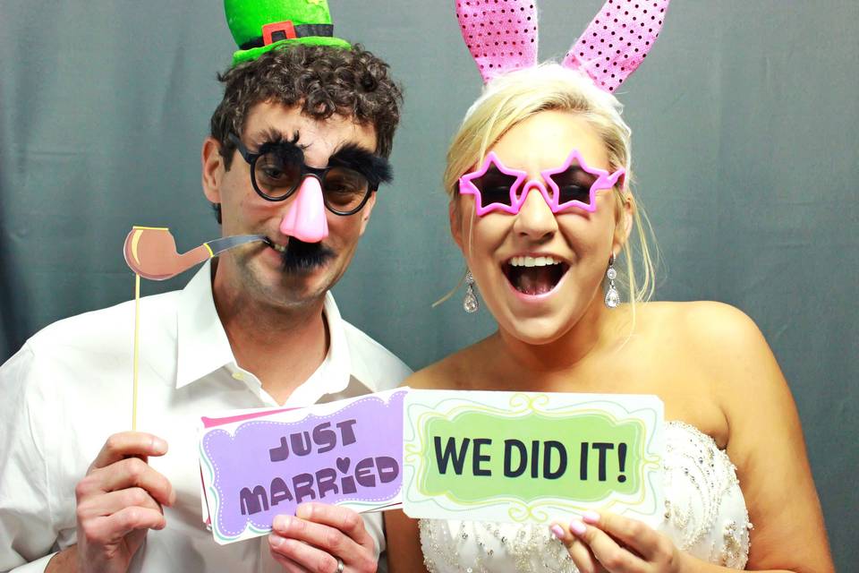 Let's Goof Photo Booth / Emy Smith Photos