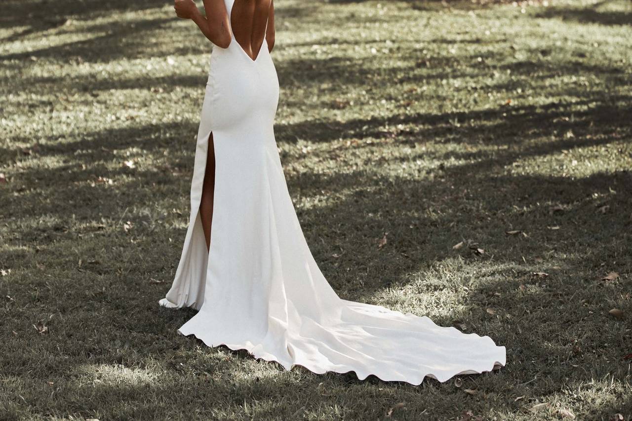 Noah Lace Wedding Dress  Customised – Grace Loves Lace CA