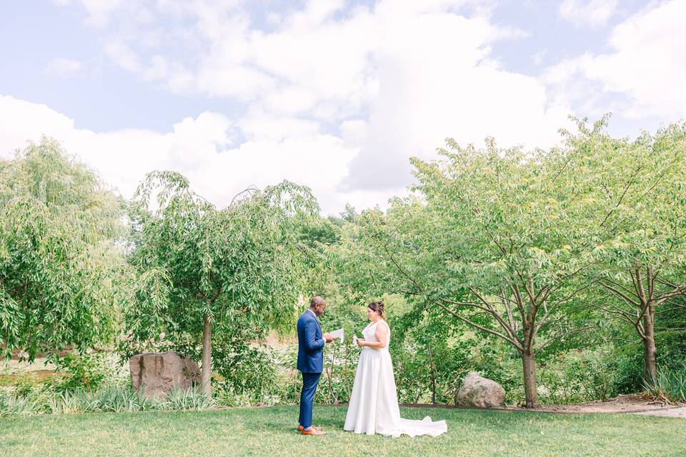 Meijer Gardens Weddings