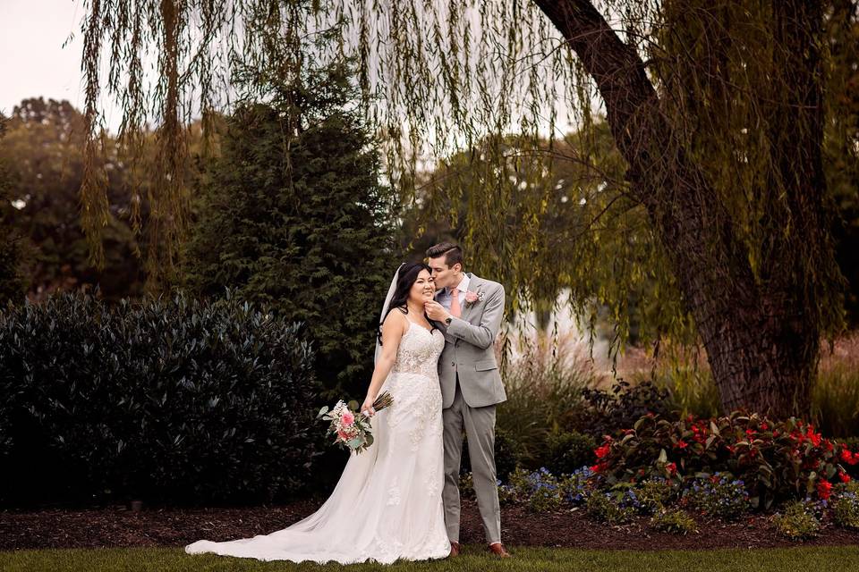 V&M - Bride & Goom