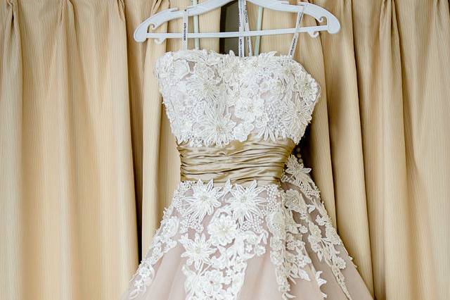 Wedding gown