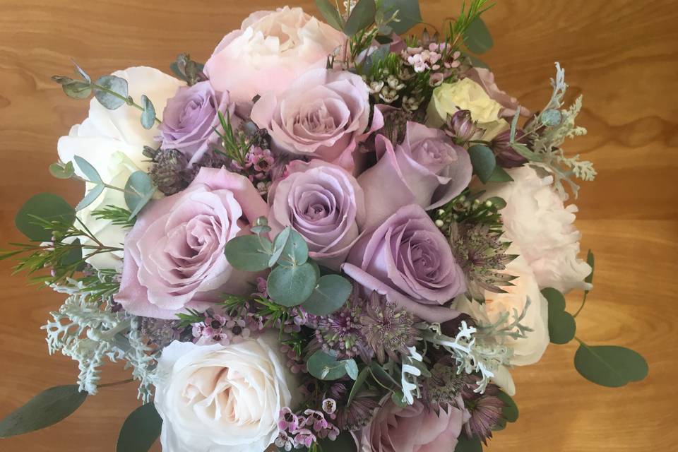 Pastel purple and white bouquet