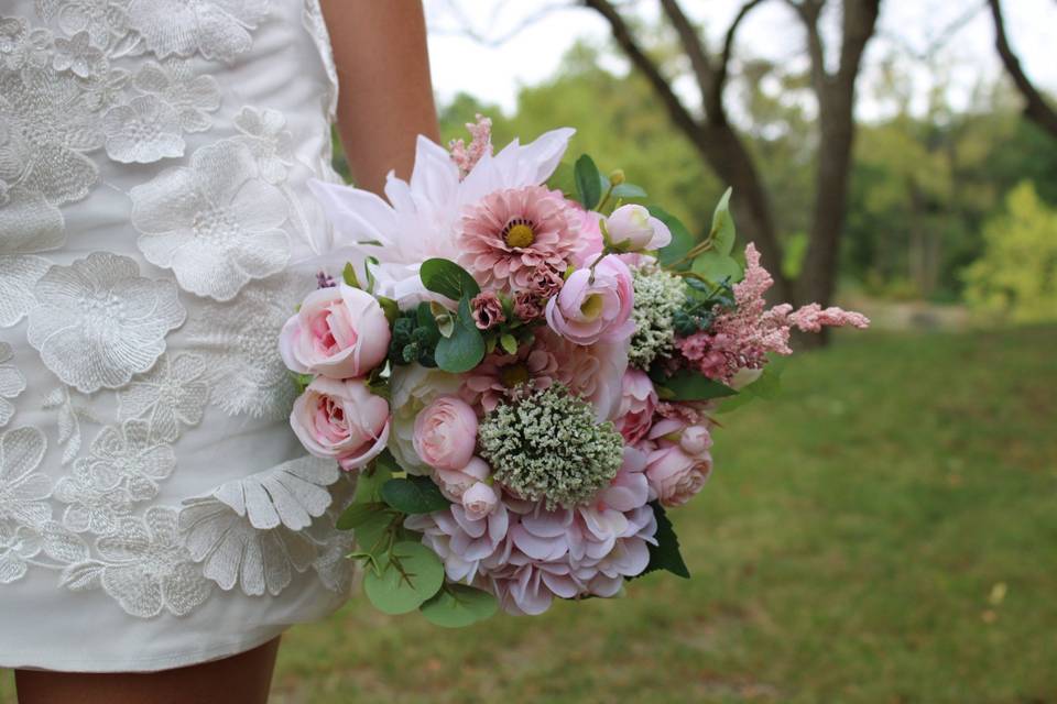 Bridesmaid bouquet