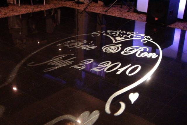 TUNES Entertainment