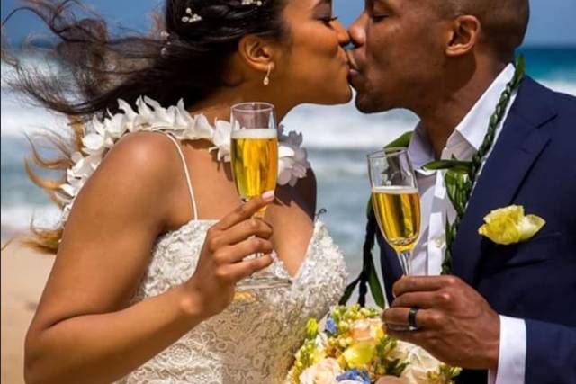 Maui beach wedding