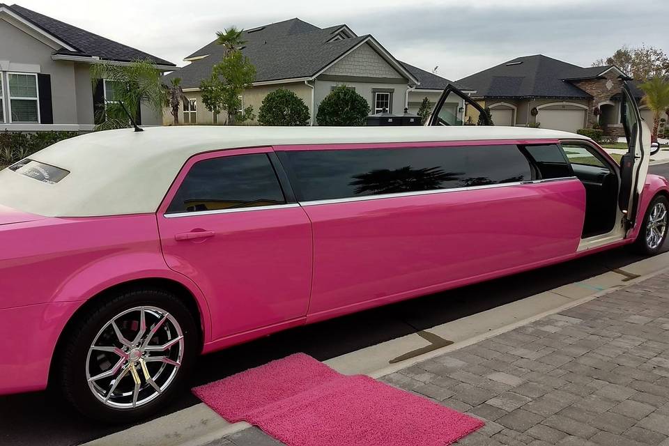 Elegant Limousines & Wedding Services