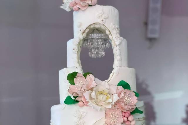 Chandelier cake