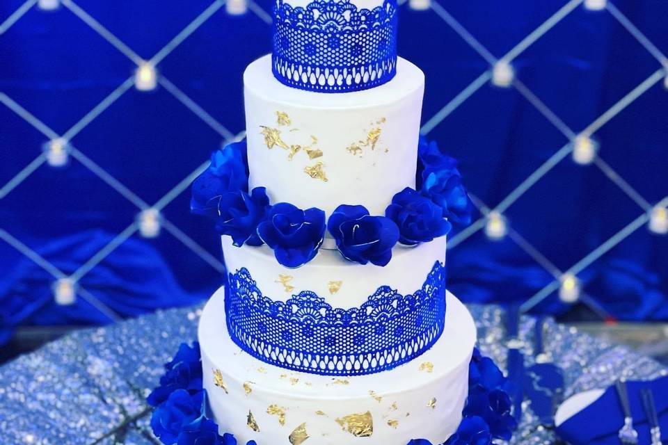 Blue white and gold cake