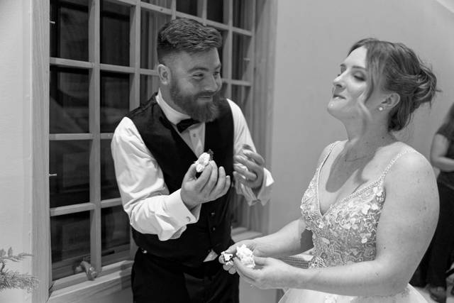LuvLenz Wedding Photos & Videos