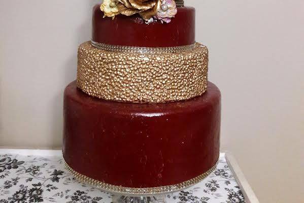 disney-3-tier-wedding-cake-draped-floral-design (22) - Bakealous