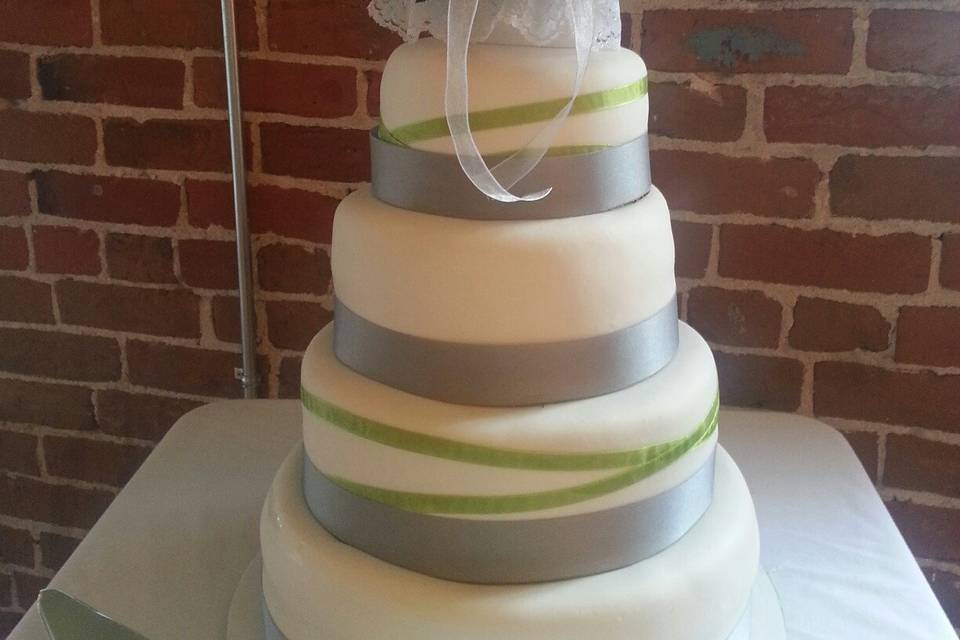 Simple Cake wrapped in ribbon