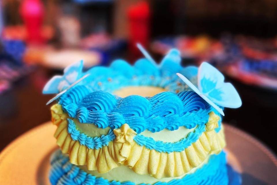 Blue and Yellow Vintage Cake