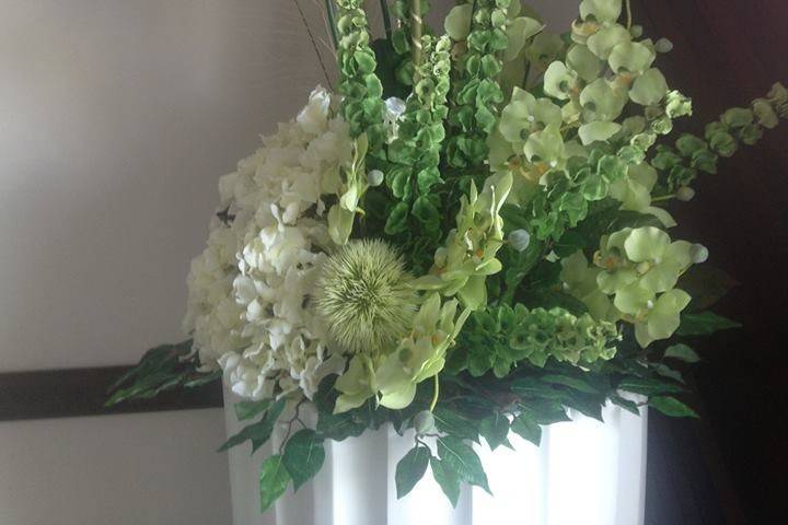 Floral arrangement