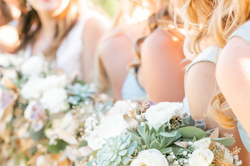 Organic wedding bouquets