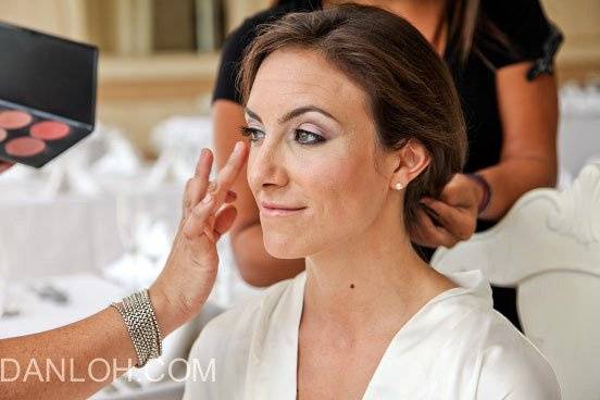 About Face by Meredith Hayman Makeup Artist