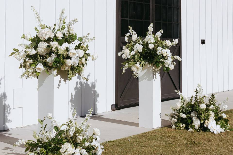 Ceremony Decor
