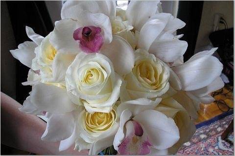 White wedding bouquet