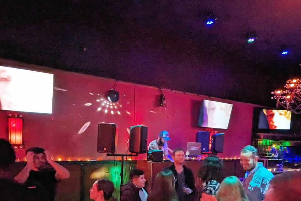 90s/00s night at Rendezvous
