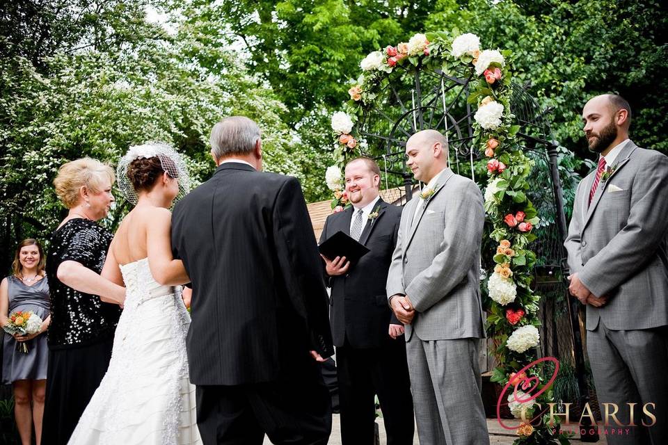 Outdoor ceremonies are beautiful at The Car Barn!