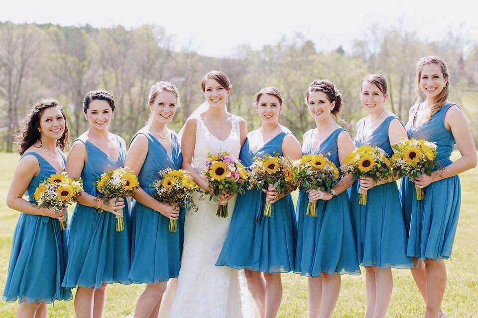 Bride & Bridesmaids