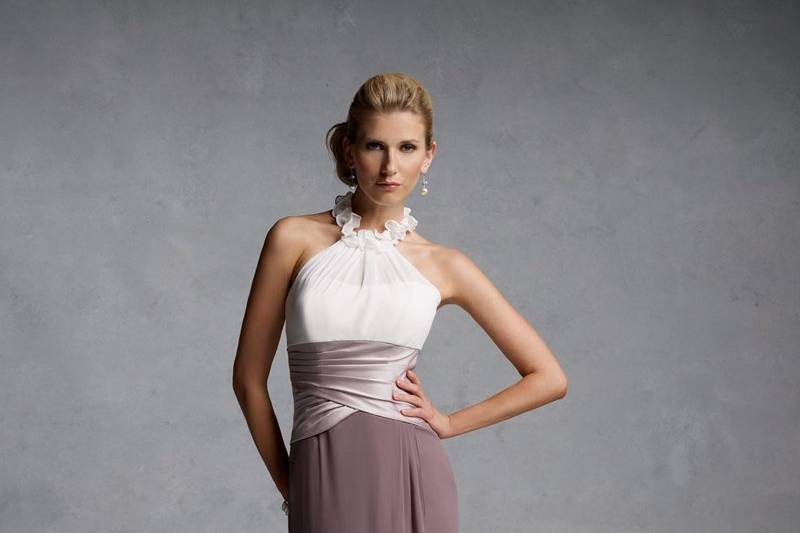 BY11173
Chiffon sheath with ruffled halter neckline, wide satin waistband, faux wrap slim skirt and back zipper. Matching shawl included. Available in all chiffon colors.