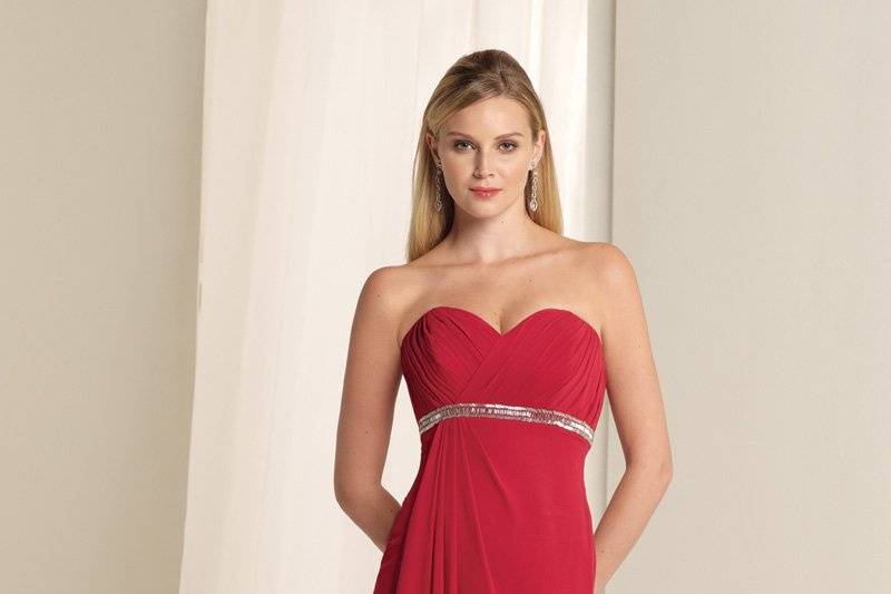 BY11347
Strapless chiffon A-line gown with sweetheart neckline, directionally gathered bodice with hand-beaded Empire waistband and corset back, faux wrap side draped skirt. Removable straps included. Available in all chiffon colors.