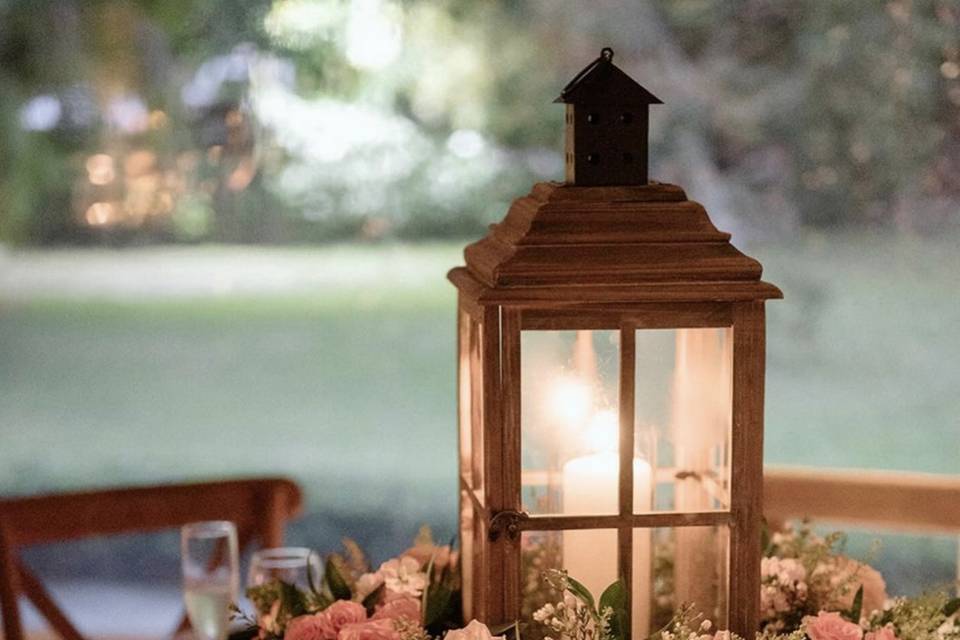 Lanterns arrangements