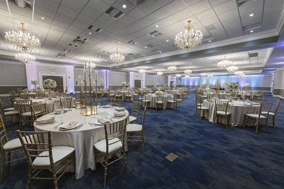 Intimate 50 Guest Wedding