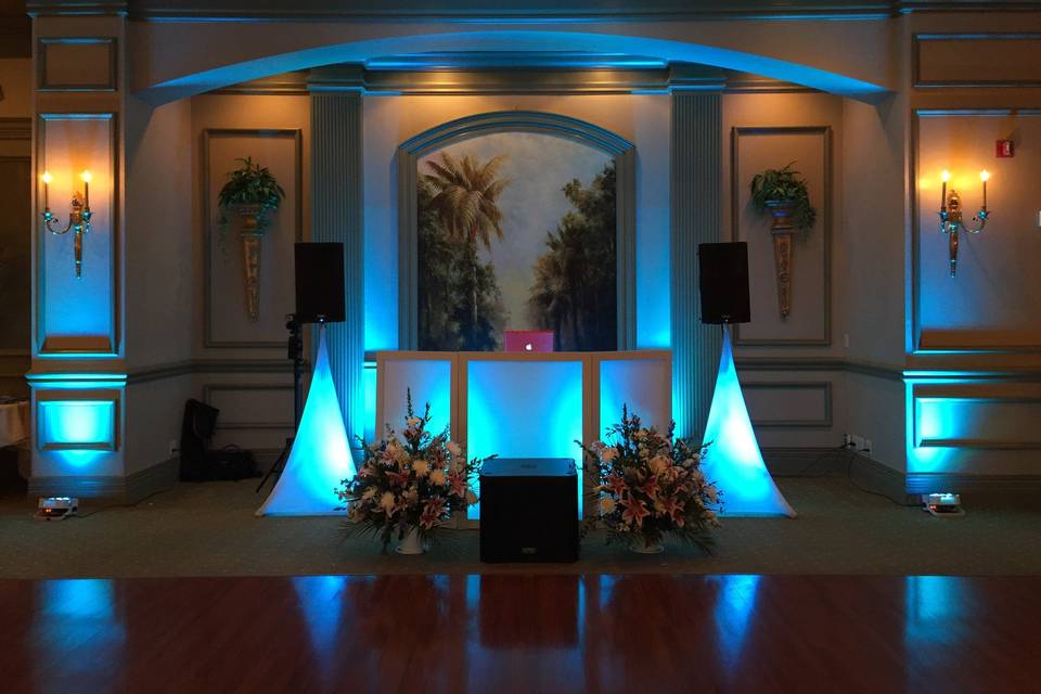 Dj's mixing table setup