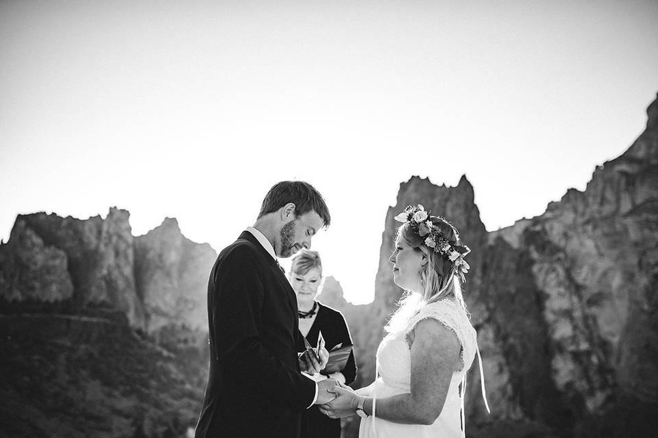 Wedding by the mountains