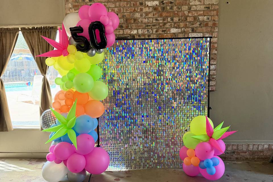 Organic swag with shimmer wall