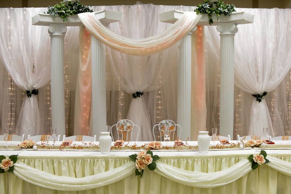 Head table