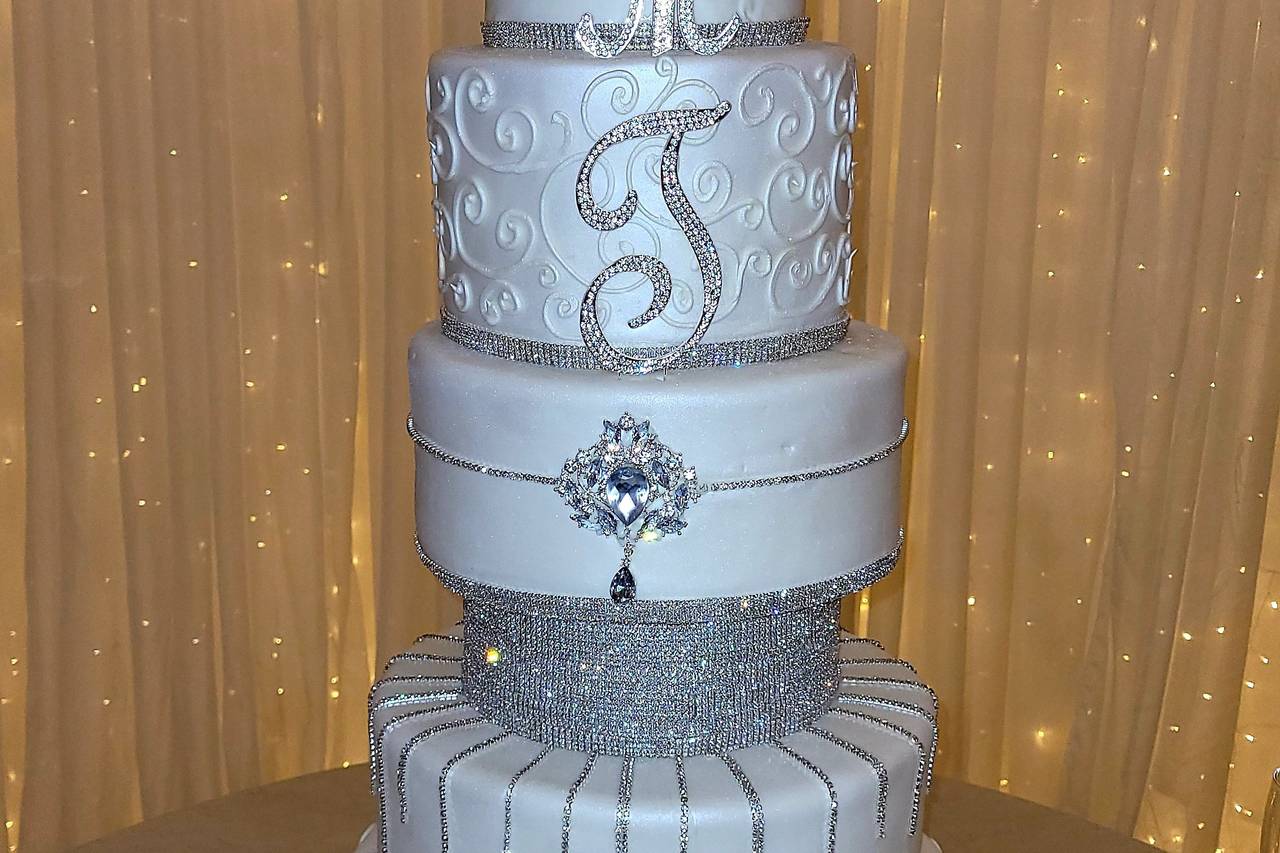 Party Cakes by Shevon - Wedding Cake - Lancaster, TX