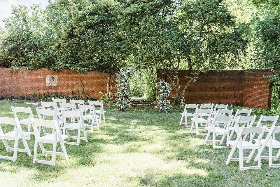 Bride and Groom at Greenacres