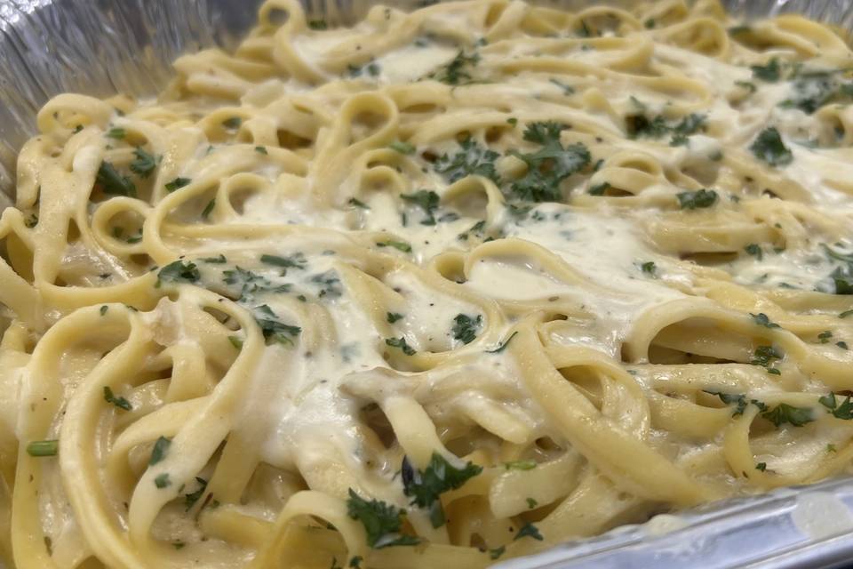 Fettuccine Alfredo