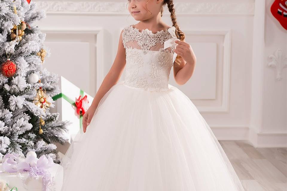 Kingdom.Boutique Gold Tulle Long Sleeves Flower Girl Dress for Special Occasion Bridesmaid Party Wedding Pageant First Communion Photoshoot Christmas
