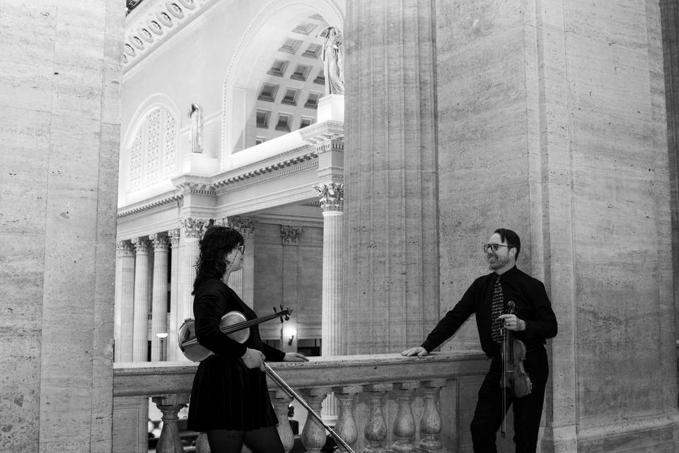 SKYLINE STRINGS linktr.ee/skyl