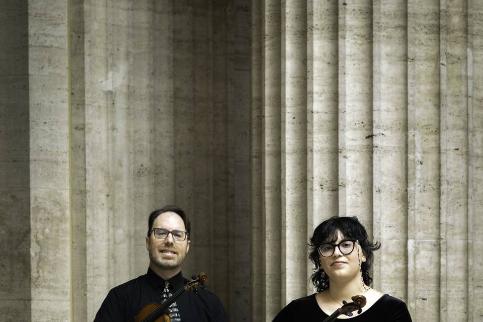 SKYLINE STRINGS linktr.ee/skyl