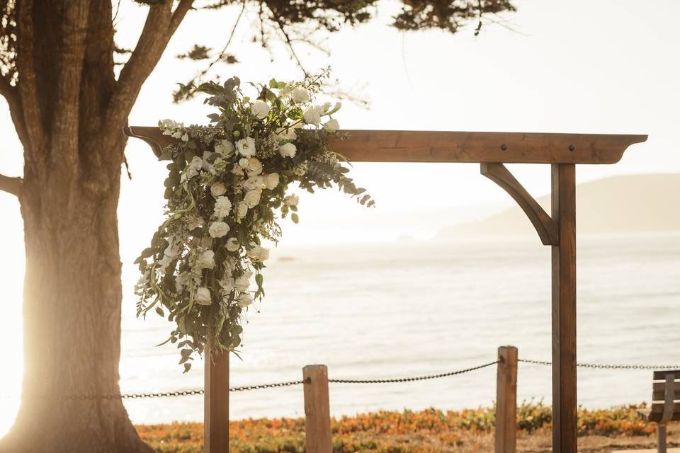 DeWhite Arch