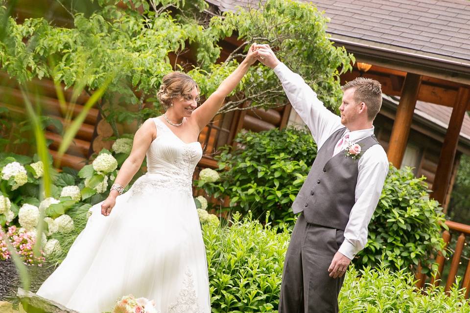 Hocking Hills Wedding Chapel