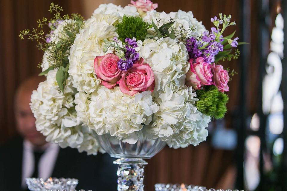 Floral centerpiece