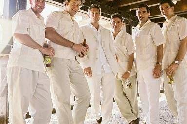 Todd Elliot Entertainment/Music/Dance Co. & Wedding Planning