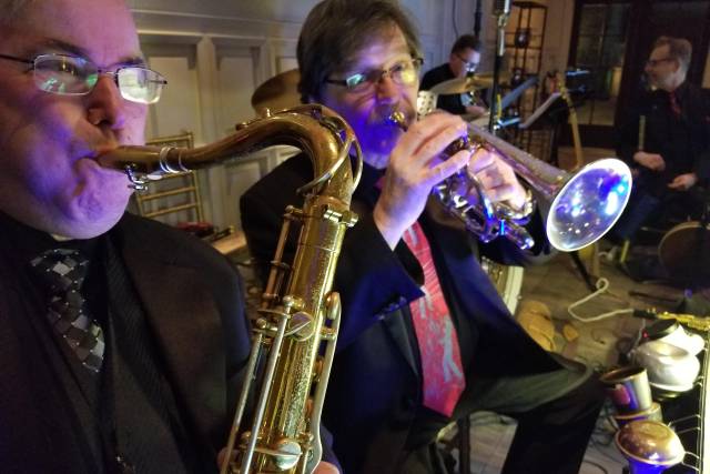 Jazz Hott Orch.
