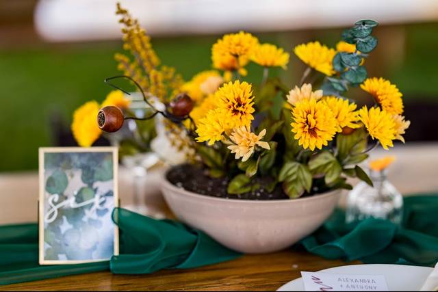 Rose & Ivy Event Planning and Design