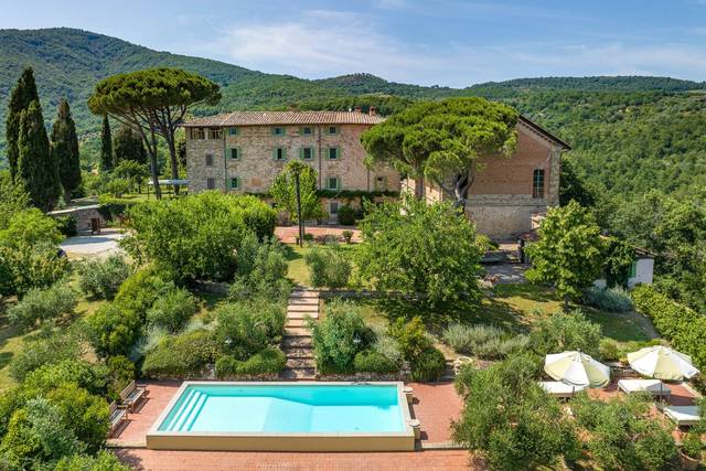 Terzo di Danciano with swimmin