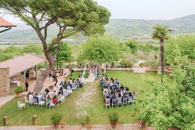 Ceremony at the Mulberry Tree