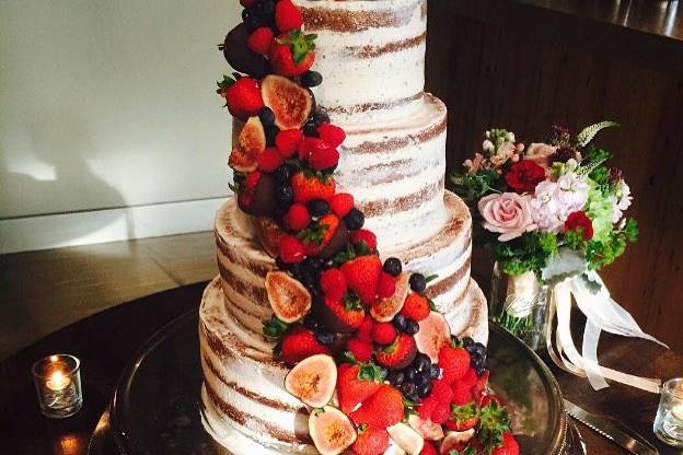 Naked Cake